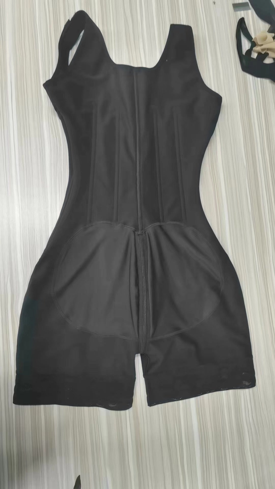 Pantalones moldeadores de abdomen con entrepierna abierta y doble capa que levantan la cadera y el pecho.