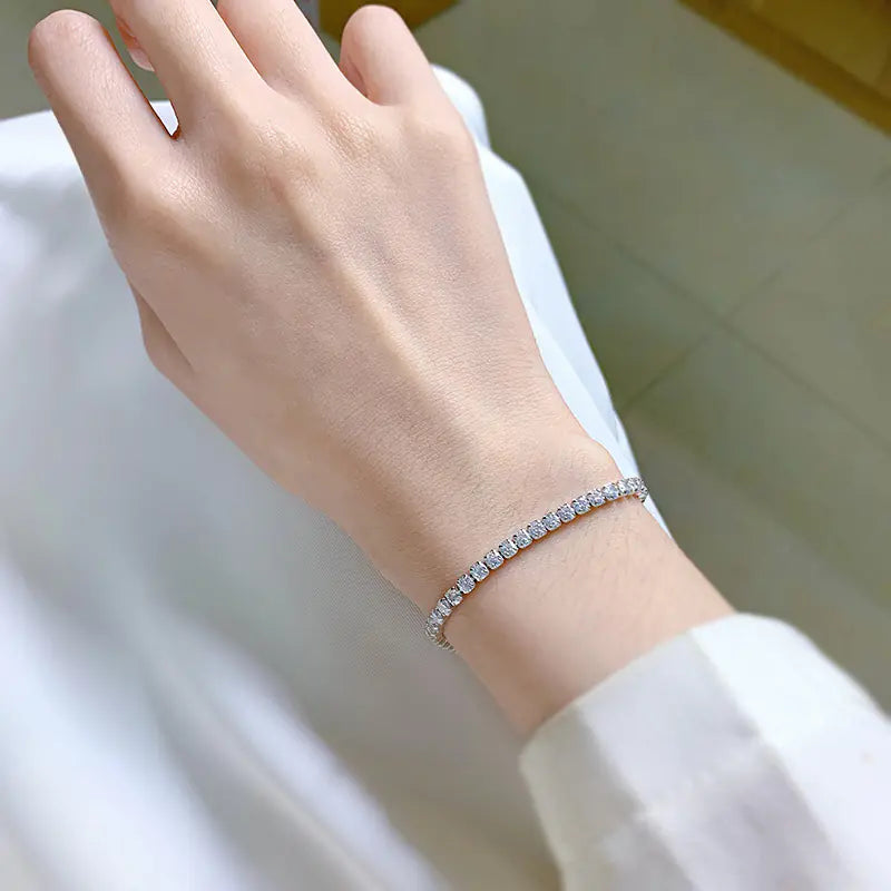 Pulsera de diamantes con alto contenido de carbono para mujer
