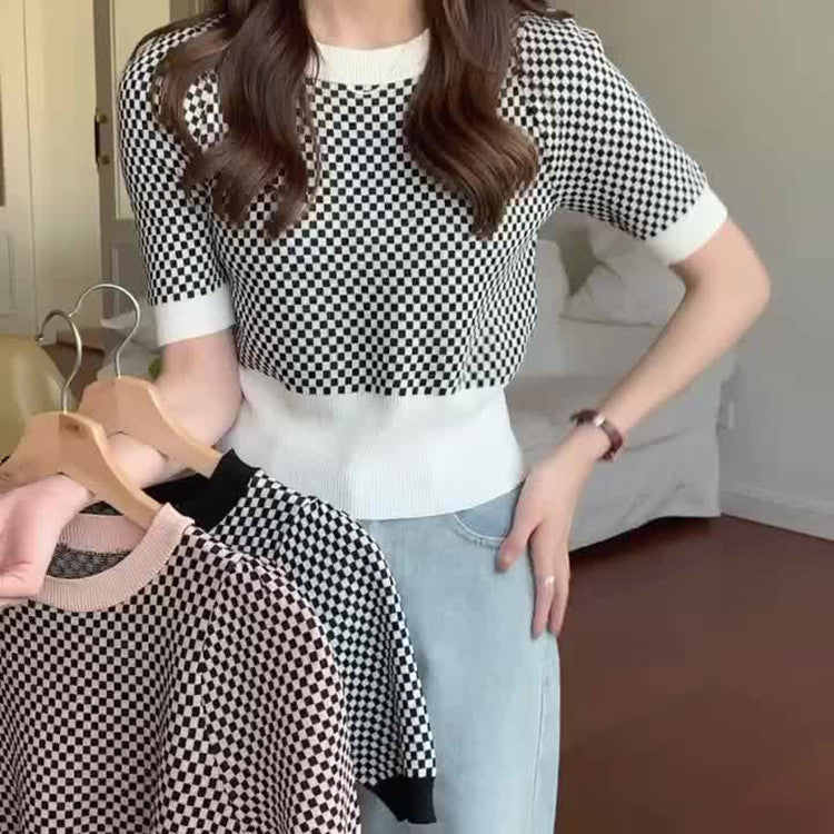 Top de manga corta con bloques de color y cuadros retro para mujer