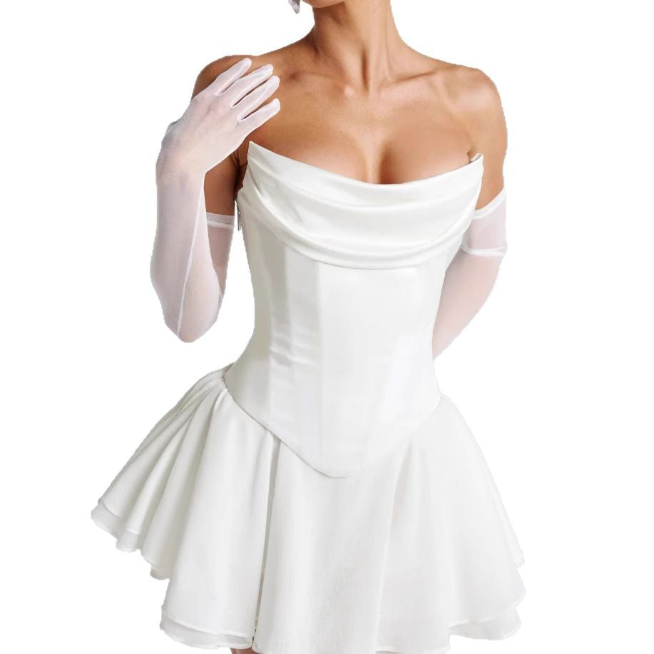 Vestido francés de color liso con top de tubo y mangas