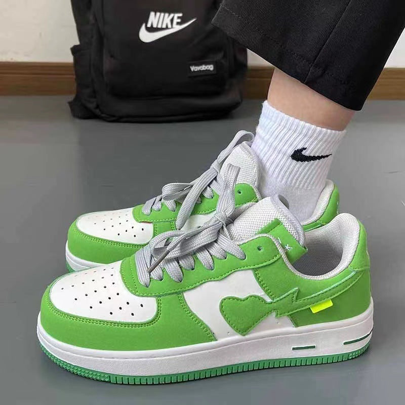 Zapatos deportivos casuales de moda para hombre con suela gruesa y empalme