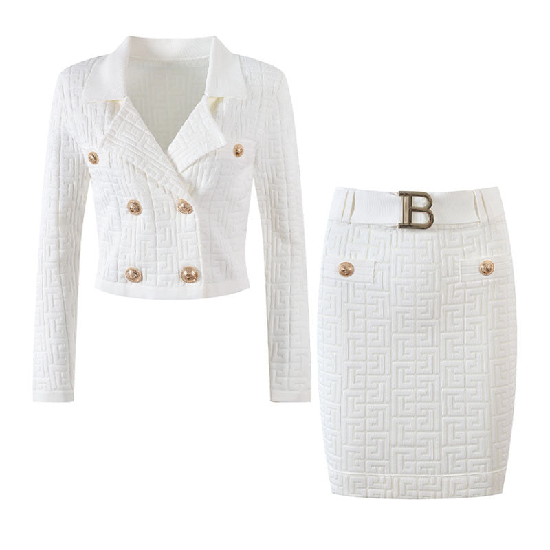 Conjunto de falda de dos piezas con hebilla dorada y letra B de estilo clásico y avanzado