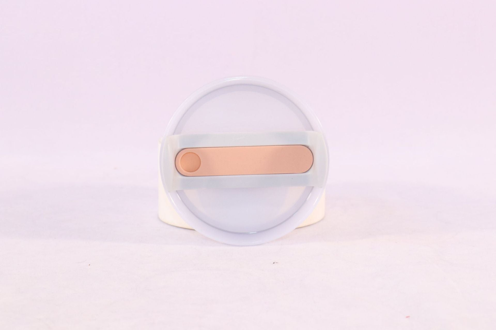 كوب معزول حراريًا سعة 40 أونصة مع مقبض وماصة، مصنوع من الفولاذ المقاوم للصدأ، مقاوم للانسكاب، كوب قهوة بتفريغ الهواء مع غطاء، كوب مخروطي الشكل، هدية مثالية لعيد الحب، مناسب للسيارة، النادي الرياضي، المكتب، والسفر