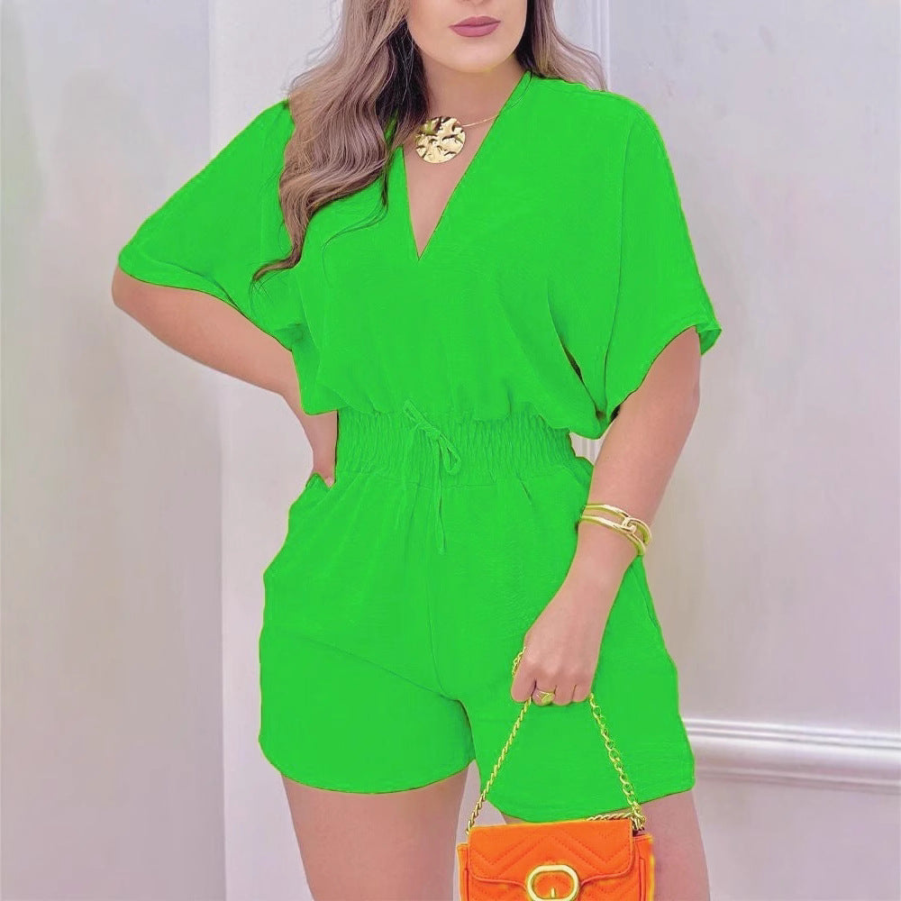 Mono casual con cuello en V y volantes