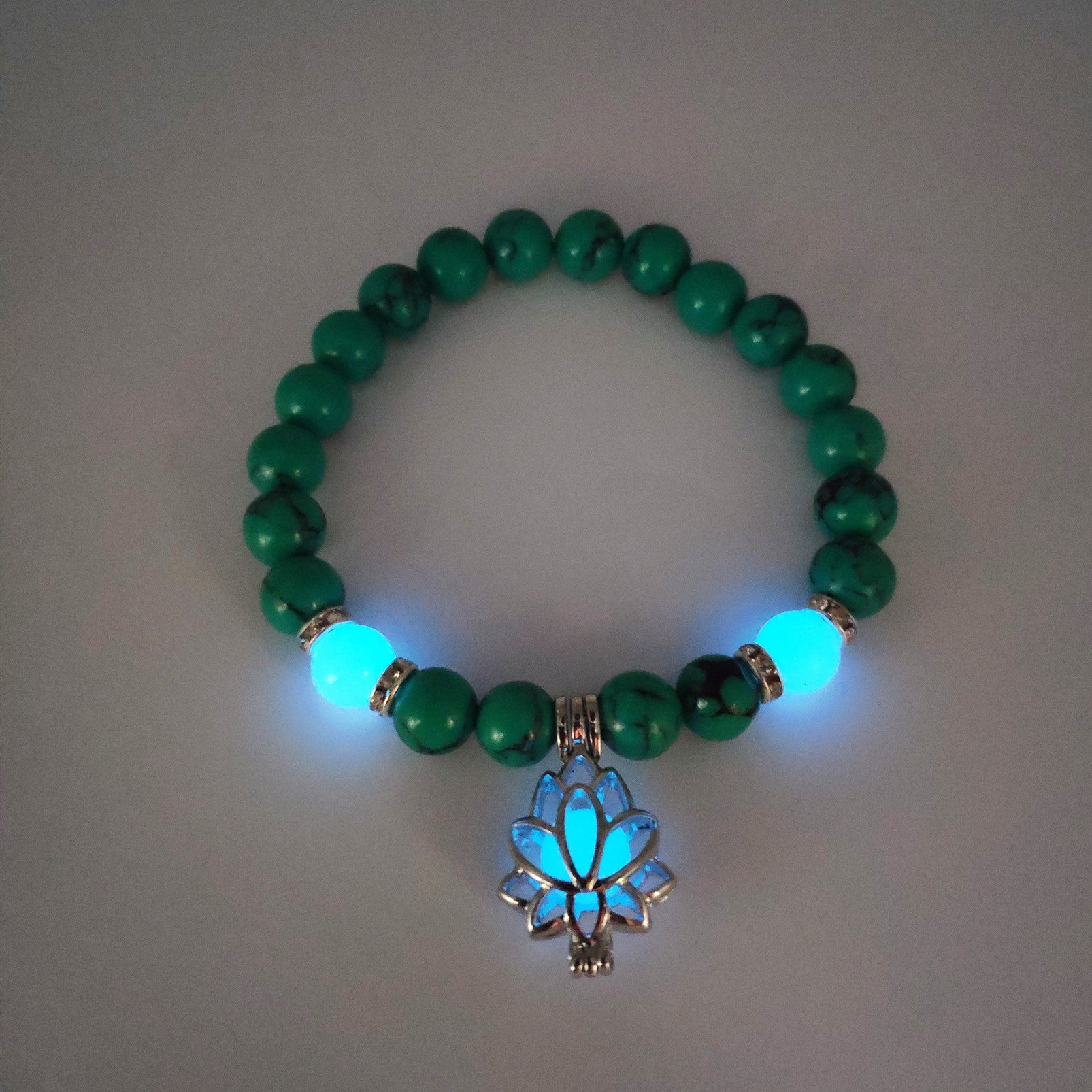 Pulsera de piedra natural de loto luminosa y energética, con cuentas luminosas que brillan en la oscuridad, ideal para yoga, sanación, oración y budismo.