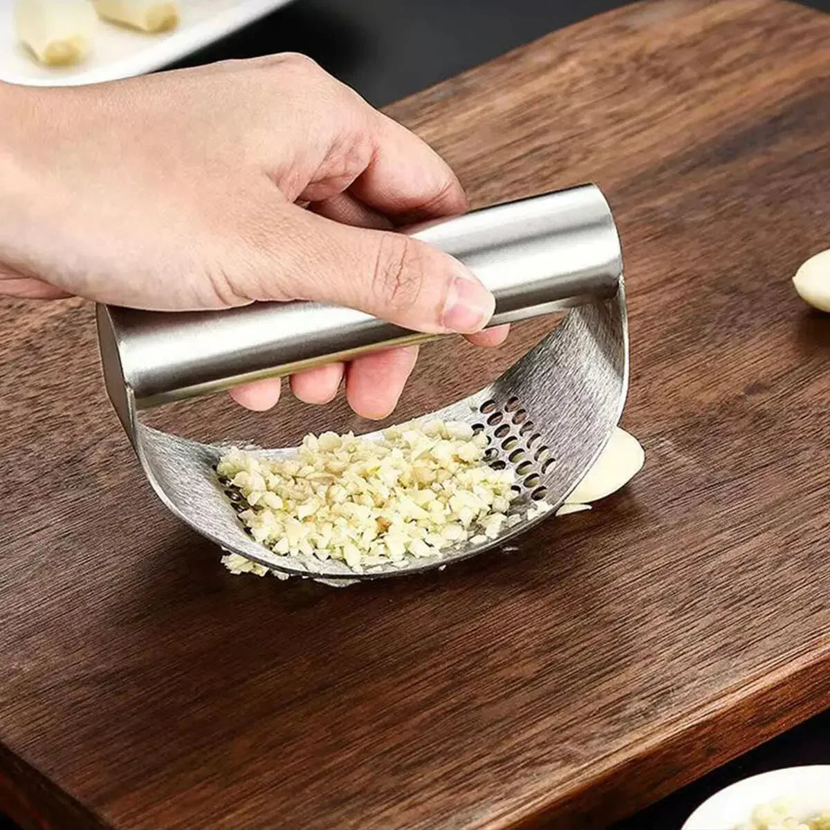 Upgraded Stainless Steel Garlic Press Squeezer Manual Garlic Ginger Rocker Crusher Garlic Cutting Mince Tools Kitchen Gadgets