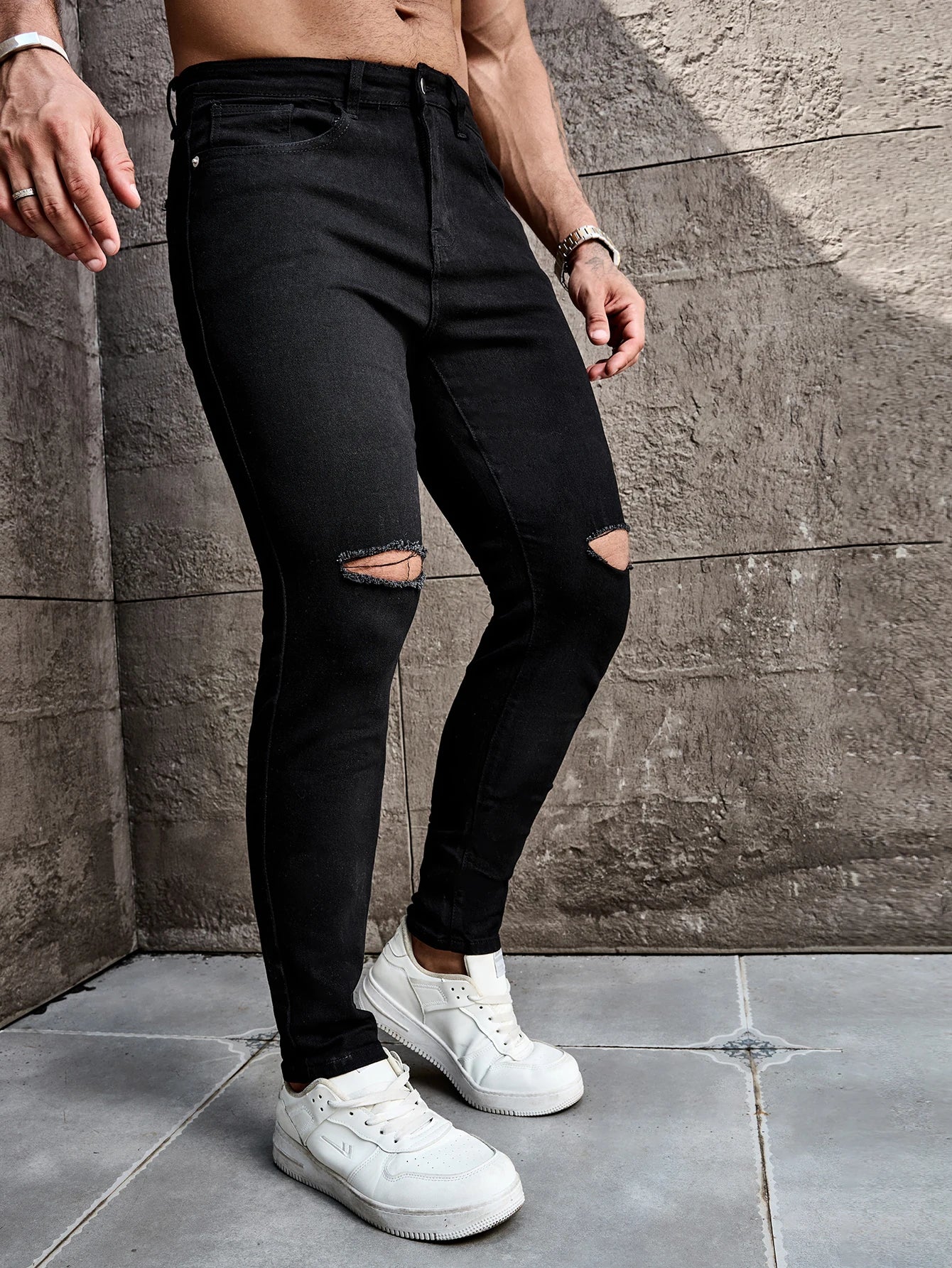 Men's skinny ripped jeans