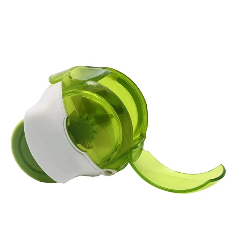 1PC Manual Roller Garlic Chopper  Grinder Crusher Garlic Press Kitchen Gadget Shredder Grinder Chopper Garlic Cutter