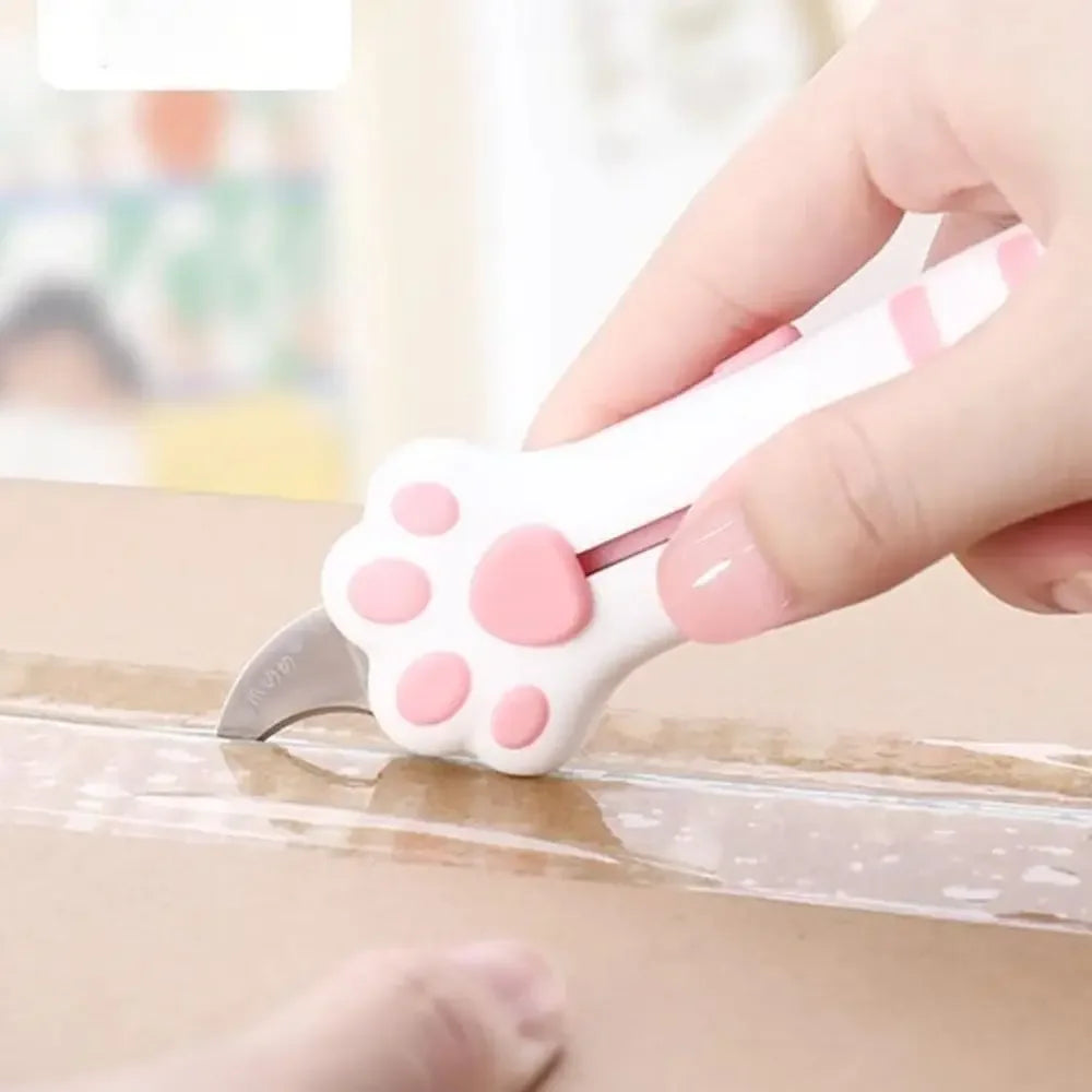 Cute Cat Paw Sharp Box Cutters Mini Portable Cat Claw Utility Knife Creative Hand Account Decor Paper Cutting Tools Art Supplies