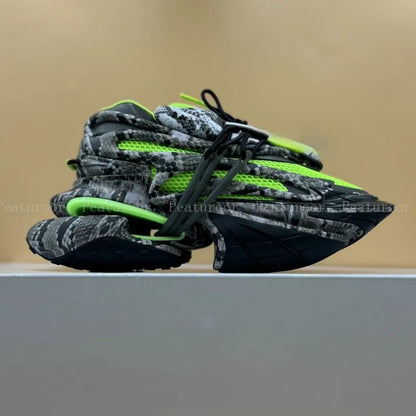 ‌Men Women Gradient Color Sneakers Patchwork High Quality Walking Shoes Thick Sole Lace Up Flats Casual Shoes Big Size 35-46