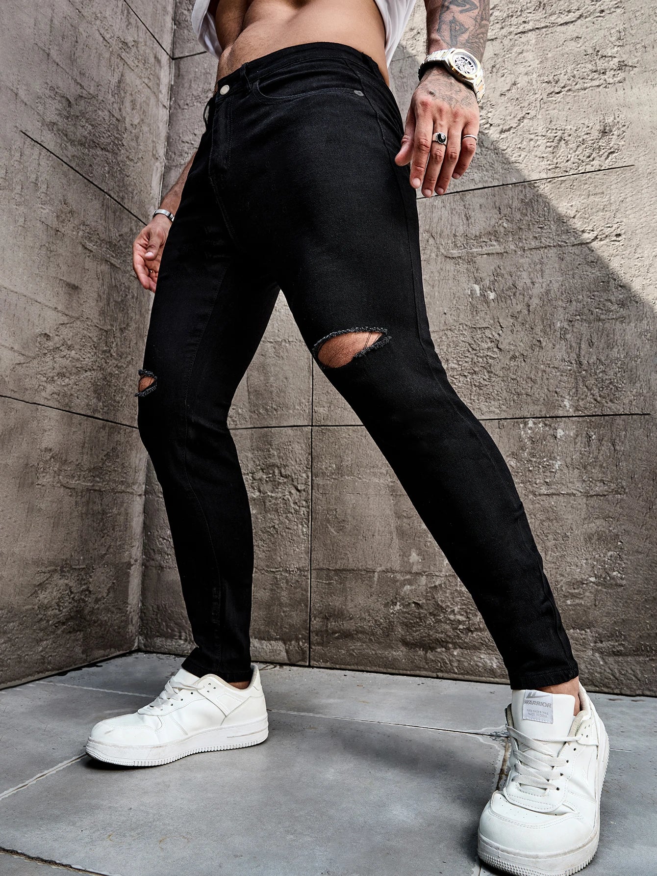 Men's skinny ripped jeans