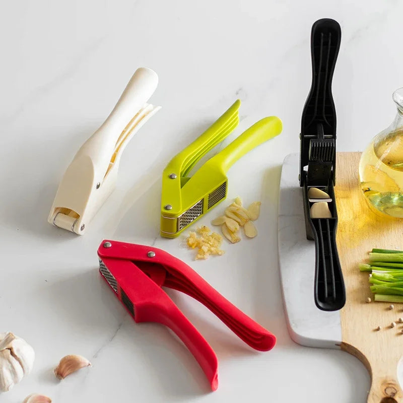 2 in 1 Garlic Ricer and Slicer Press Garlic Mincer Chopper Crushing Garlic Mincer and Slicer Crusher Tool Kitchen Gadgets