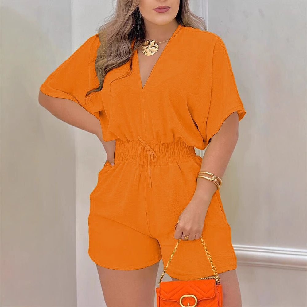 Mono casual con cuello en V y volantes