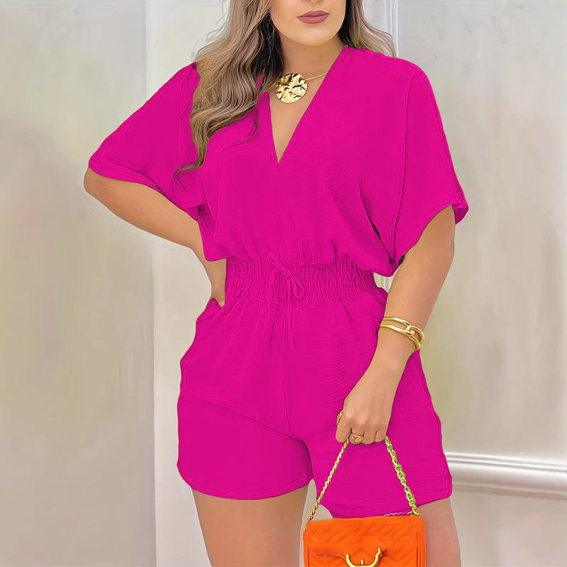 Mono casual con cuello en V y volantes