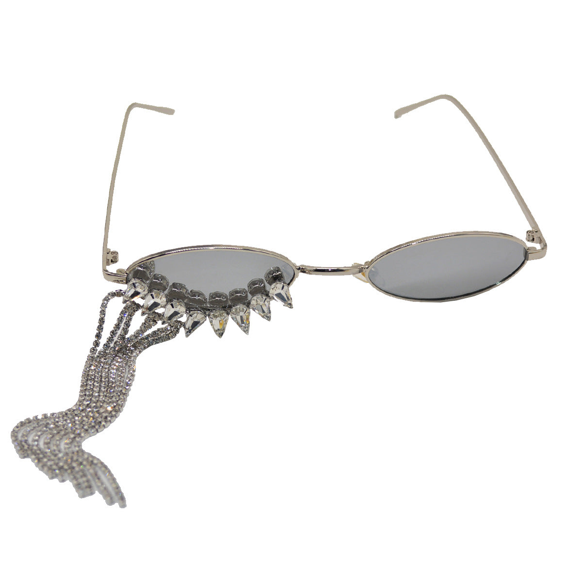 Gafas de sol de lujo estilo coreano con borlas de diamantes de imitación y un look inspirado en un diseñador de nicho.